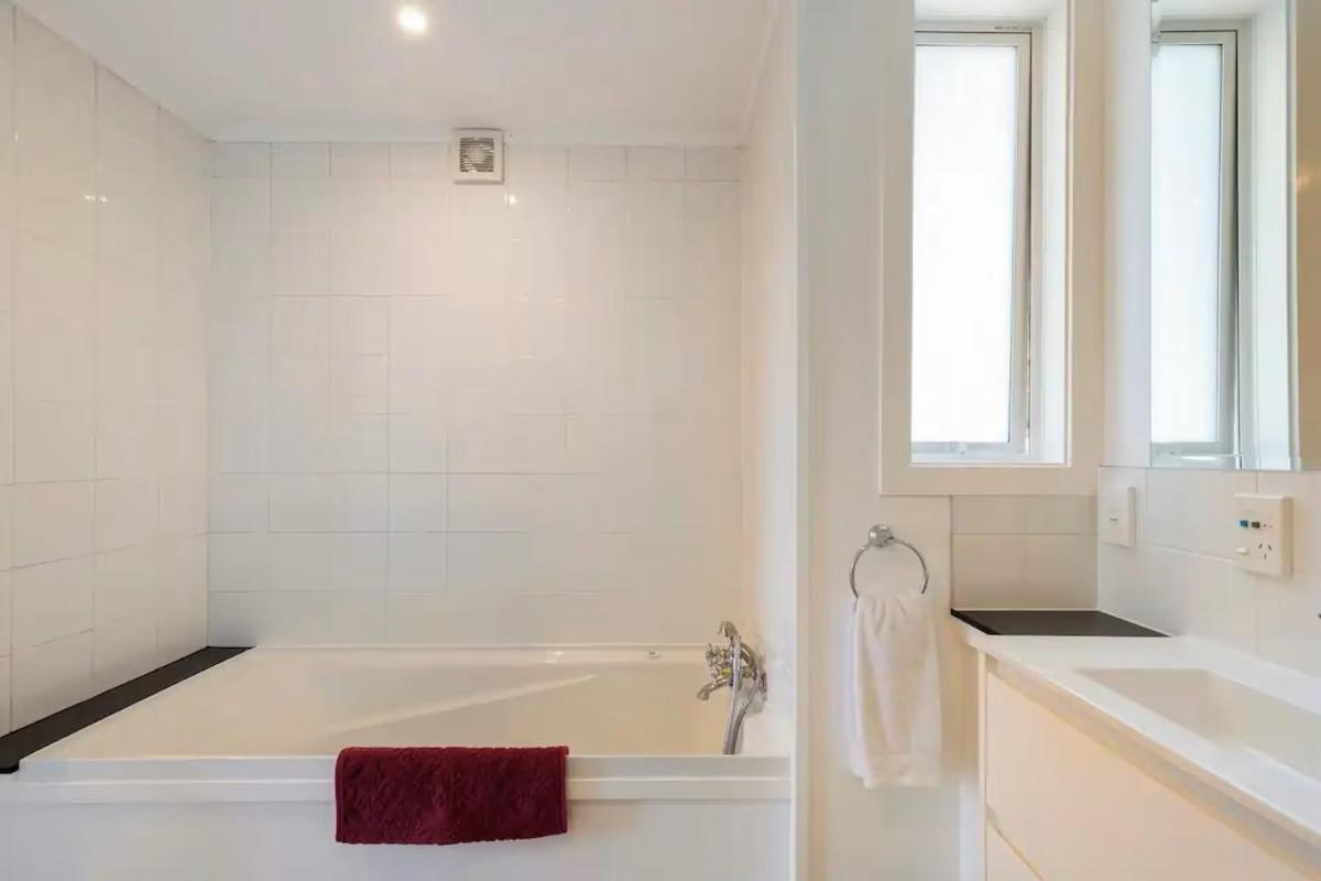 Appartement Oceanfront Escape à Wellington Extérieur photo